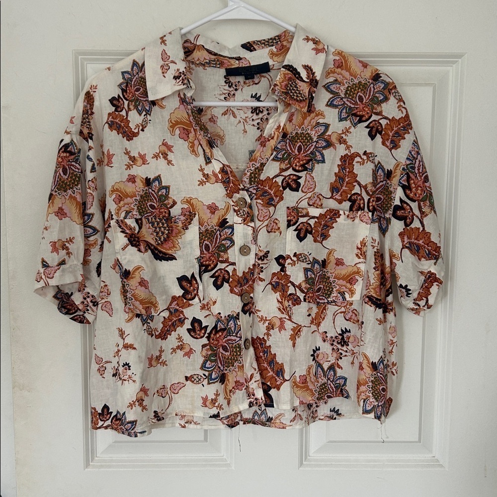 Rachel Roy Linen Blend Cropped Button Up Blouse Size medium, Short Sleeve cream